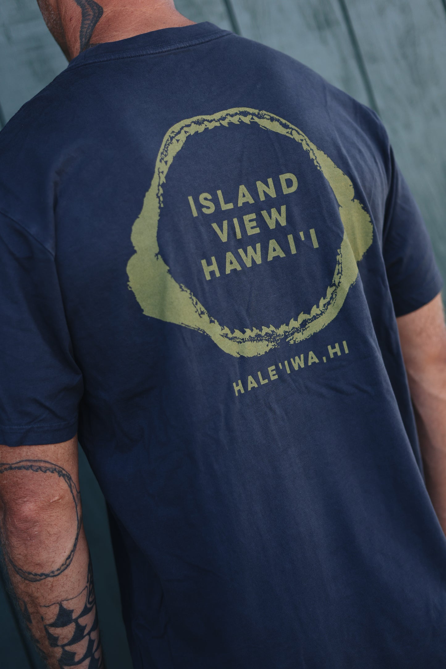 Islandview x Quiksilver - Limited Tee